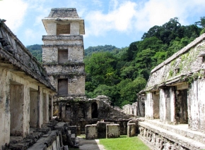Ruiny starożytnego Palenque