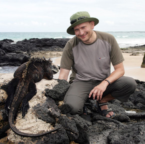 Prezes „Salamandry” dr Andrzej Kepel w raju biologów – na Galapagos